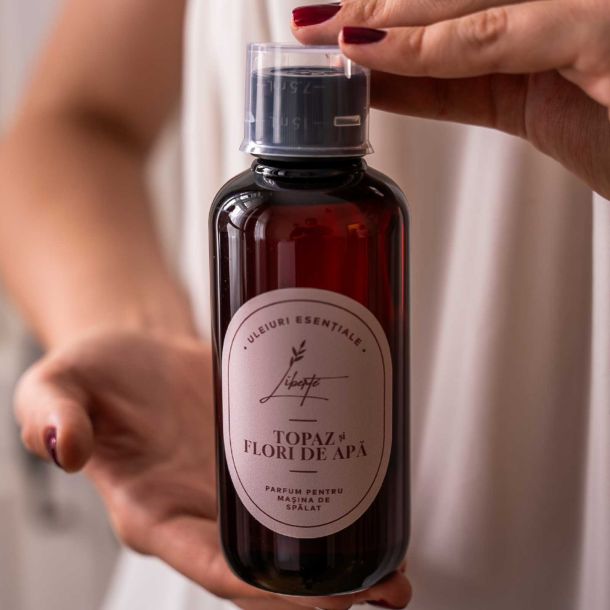 Parfum pentru mașina de spălat Topaz și Flori de Apă