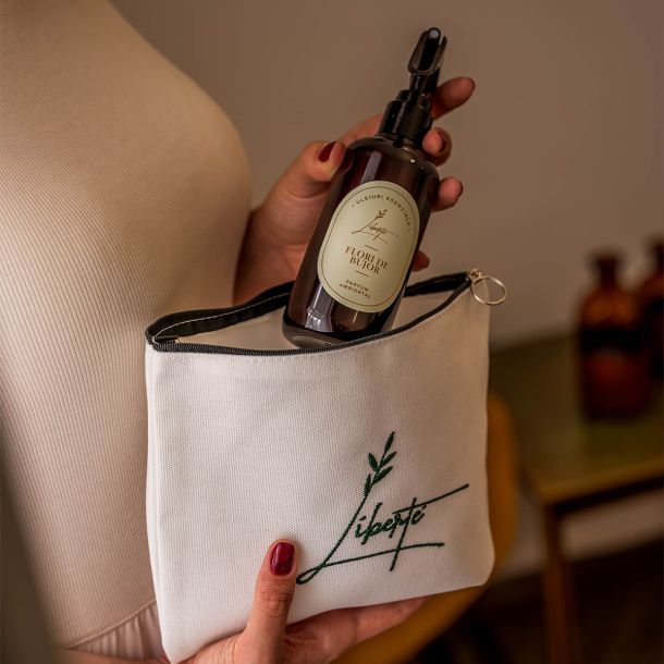 Parfum ambiental cu aroma de flori de bujor