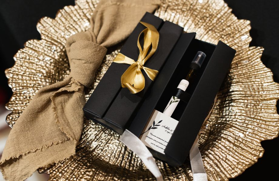 Mărturii de nuntă personalizate din parfumul ales